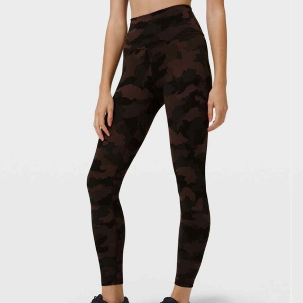 Lululemon Wunder Train High Rise Tight 25" Heritage 365
Camo Brown Earth Sz 4 - Picture 2 of 8